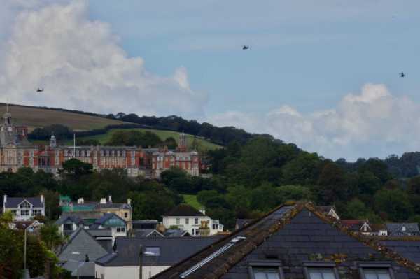 28 August 2020 - 13-47-57
---------------------------
Three army Apache helicopters over Dartmouth